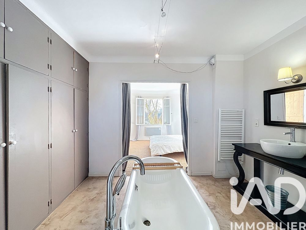 � vendre  Maison Orange (84100)