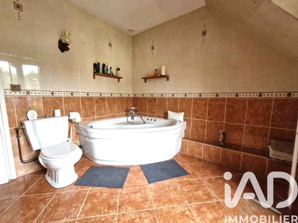 � vendre  Maison Mandres-les-Roses (94520)