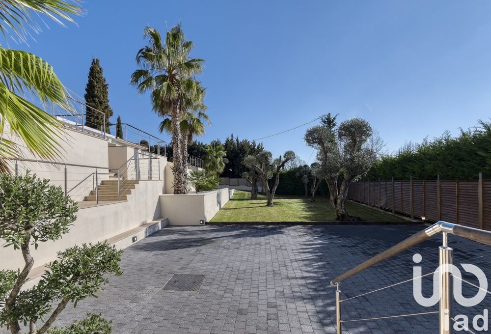 � vendre  Villa Ch�teauneuf-Grasse (06740)