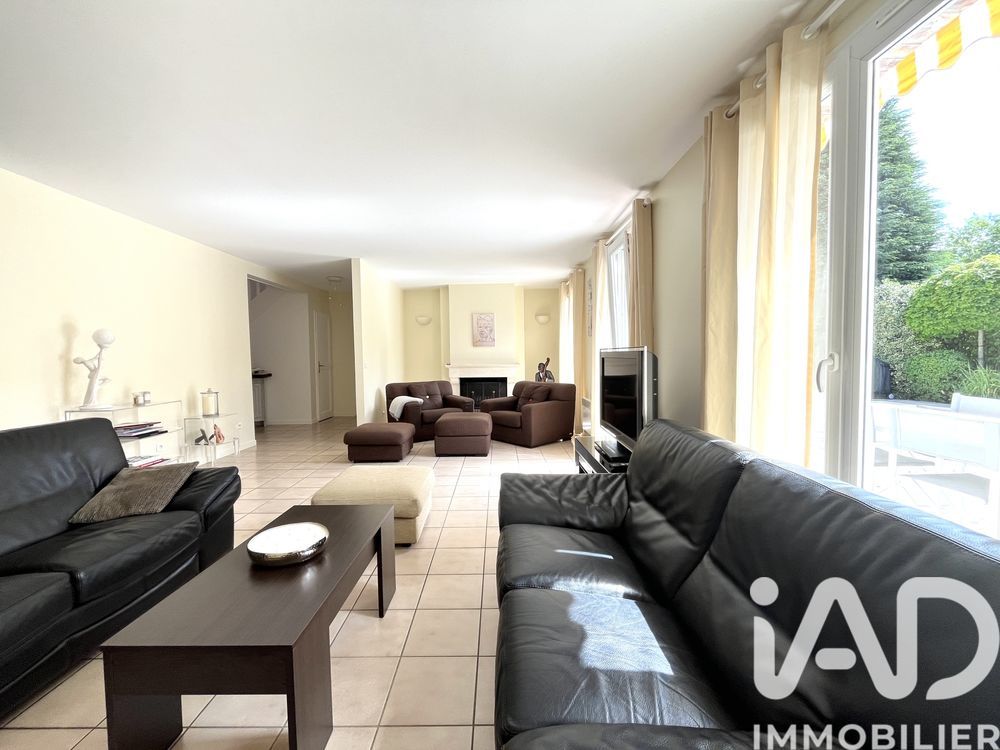 � vendre  Maison Noisy-le-Roi (78590)