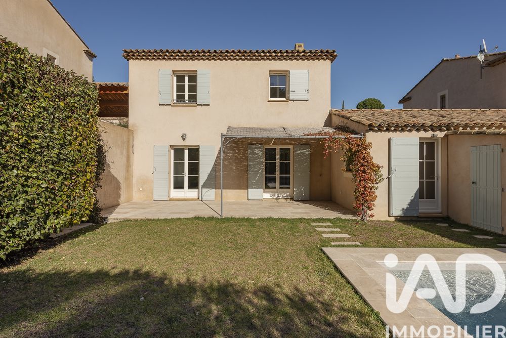 � vendre  Maison �guilles (13510)