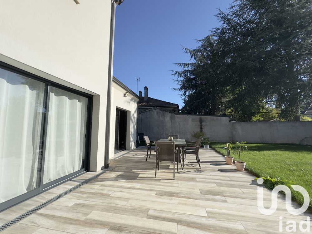 � vendre  Maison La Rochette (77000)