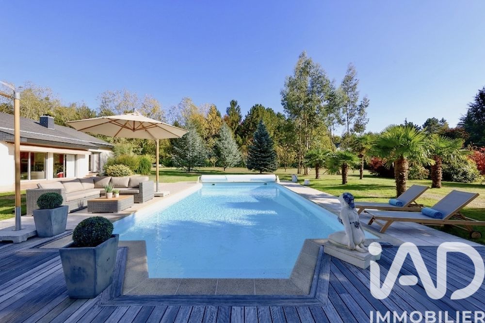 � vendre  Maison Sautron (44880)