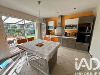  Maison � vendre 8 pi�ces 163 m�