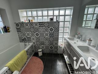  Maison � vendre 6 pi�ces 165 m�