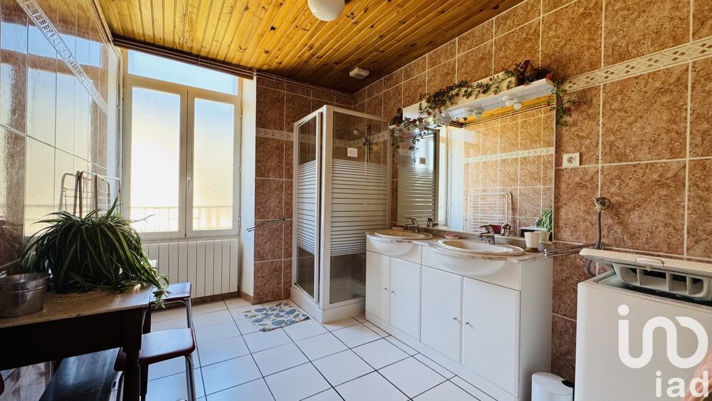 � vendre  Maison Formigu�res (66210)