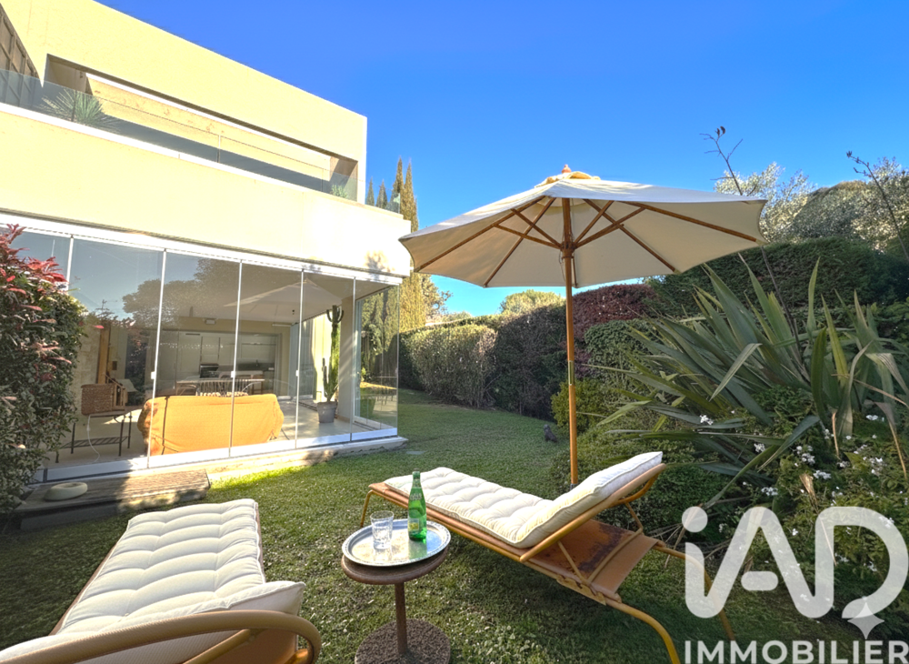 � vendre  Appartement Saint-Rapha�l (83700)