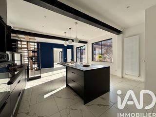  Maison � vendre 7 pi�ces 216 m�