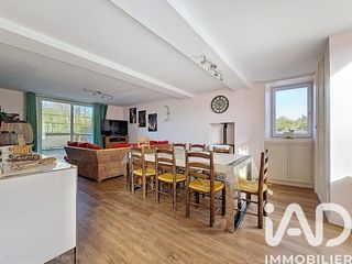  Maison � vendre 8 pi�ces 243 m�