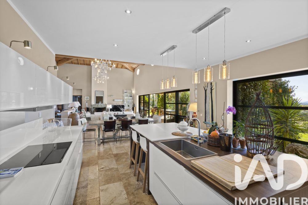 � vendre  Villa Aups (83630)