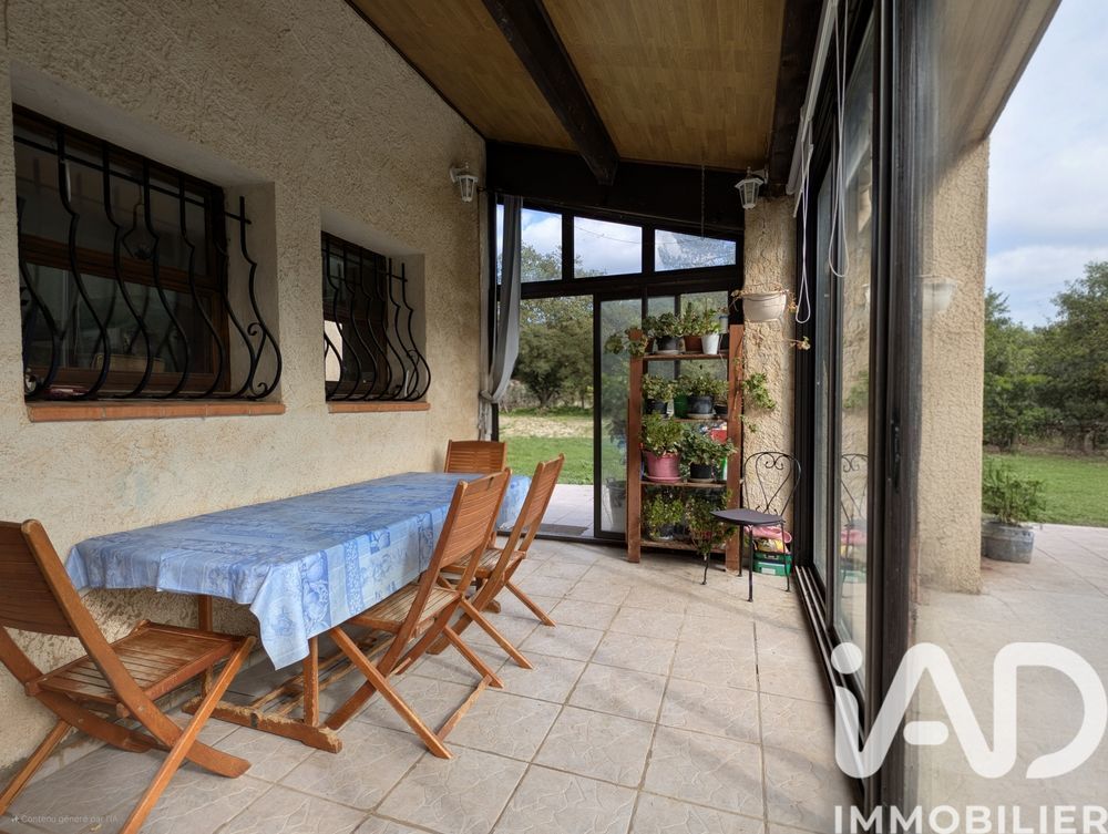 � vendre  Maison Saint-Zacharie (83640)