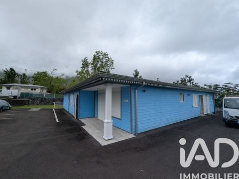   Location Surface diverse 3 pi�ces Maison - 3 pi�ce(s) - 136 m�