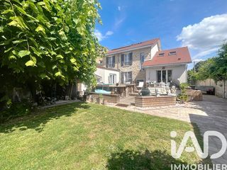  Maison � vendre 7 pi�ces 180 m�