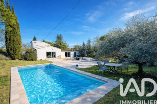  Maison � vendre 9 pi�ces 234 m�