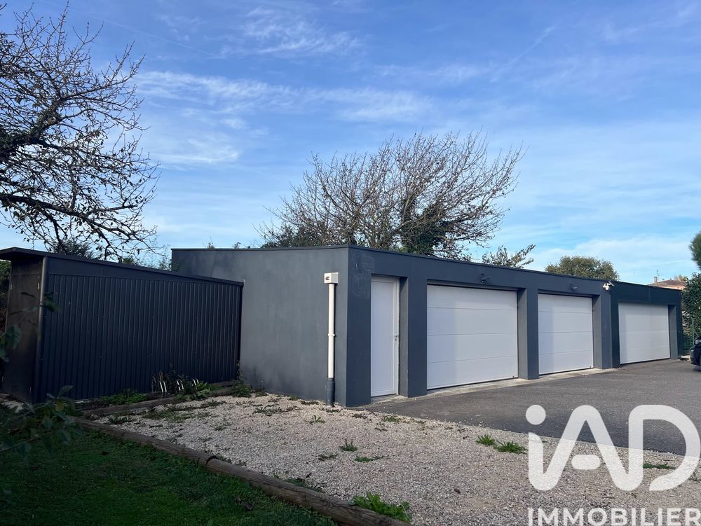 � vendre  Villa Saint-Jory (31790)