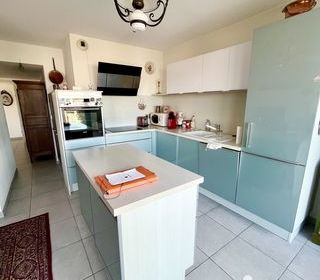  Appartement � vendre 3 pi�ces 77 m�