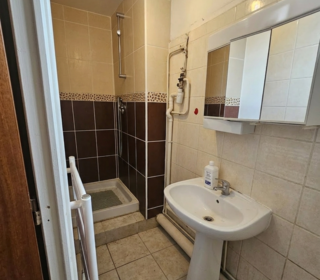  Immeuble � vendre 108 m�