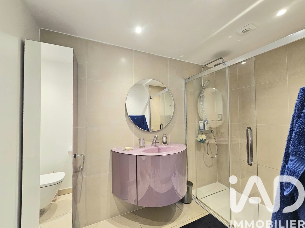 � vendre  Appartement Saint-Laurent-du-Var (06700)