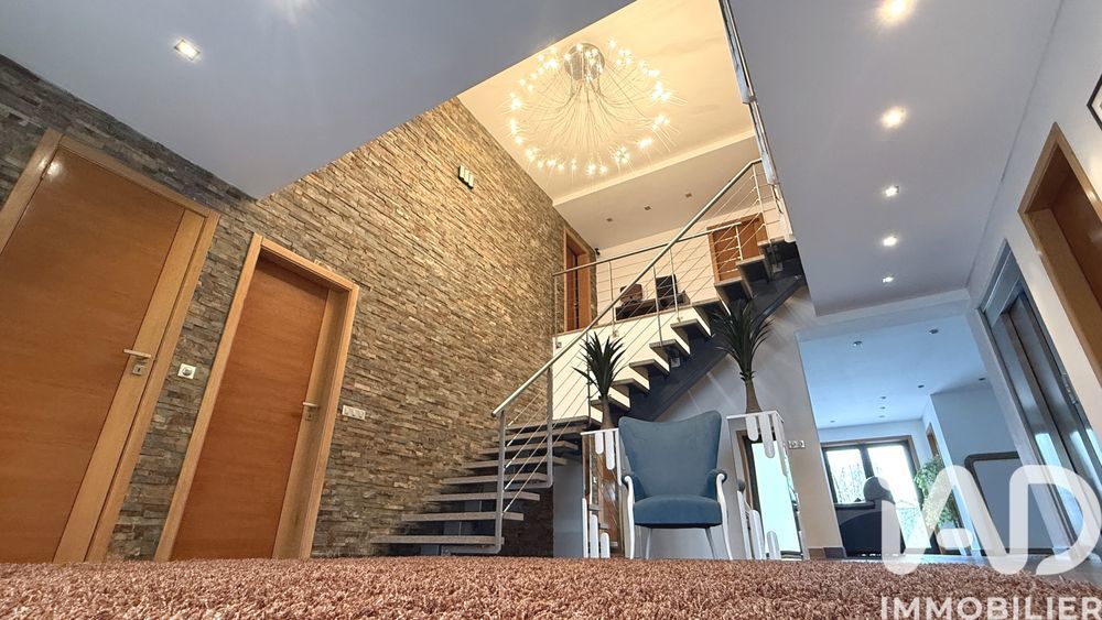 � vendre  Villa Ch�tillon-sur-Marne (51700)