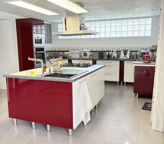  Maison � vendre 11 pi�ces 350 m�