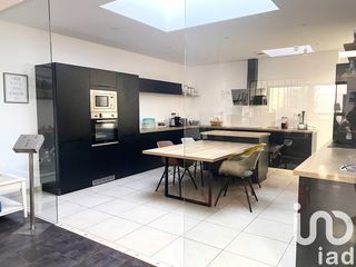  Villa � vendre 5 pi�ces 308 m�