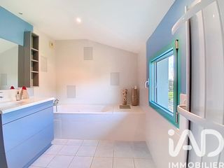  Maison � vendre 5 pi�ces 195 m�