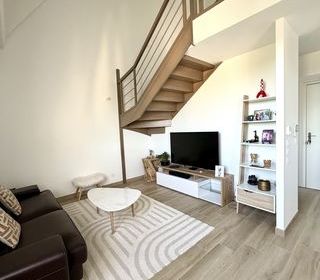  Appartement � vendre 4 pi�ces 98 m�