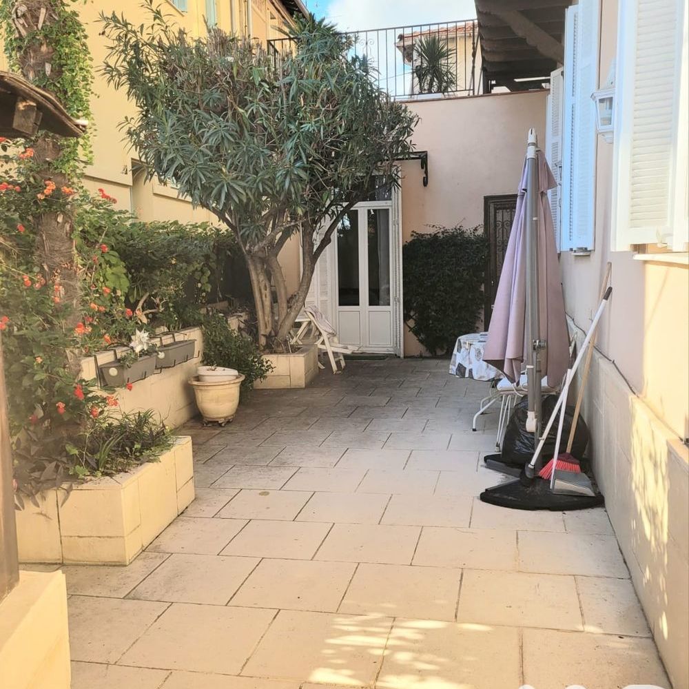 � vendre  Appartement Beausoleil (06240)