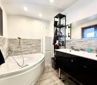  Maison � vendre 5 pi�ces 188 m�