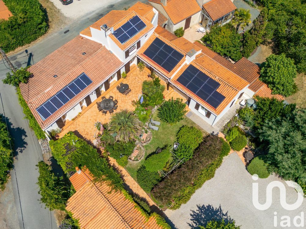 � vendre  Maison Vair� (85150)