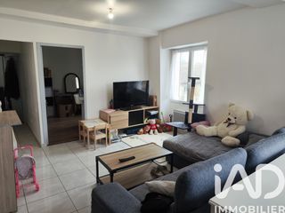  Immeuble � vendre 121 m�