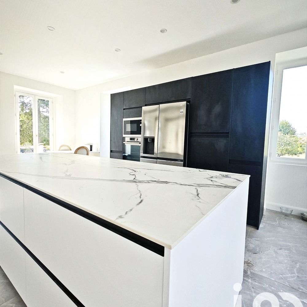 � vendre  Propri�t�/ch�teau Champs-sur-Yonne (89290)