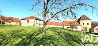  Maison � vendre 12 pi�ces 332 m�