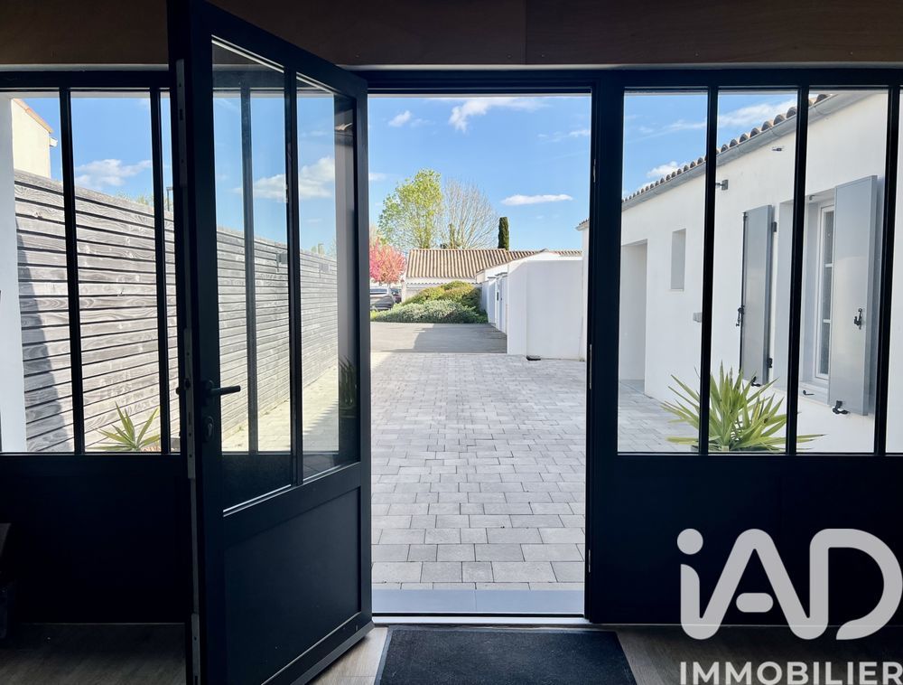 � vendre  Villa Bourgneuf (17220)