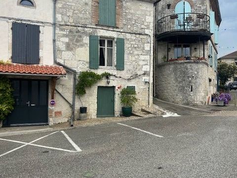   Vente Maison de village 3 pi�ces Maison - 3 pi�ce(s) - 132 m�