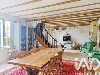  Maison � vendre 9 pi�ces 250 m�