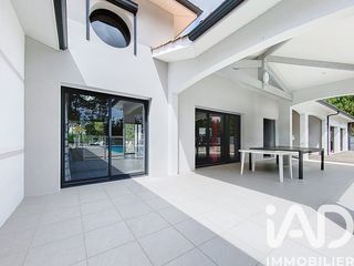  Villa � vendre 10 pi�ces 236 m�