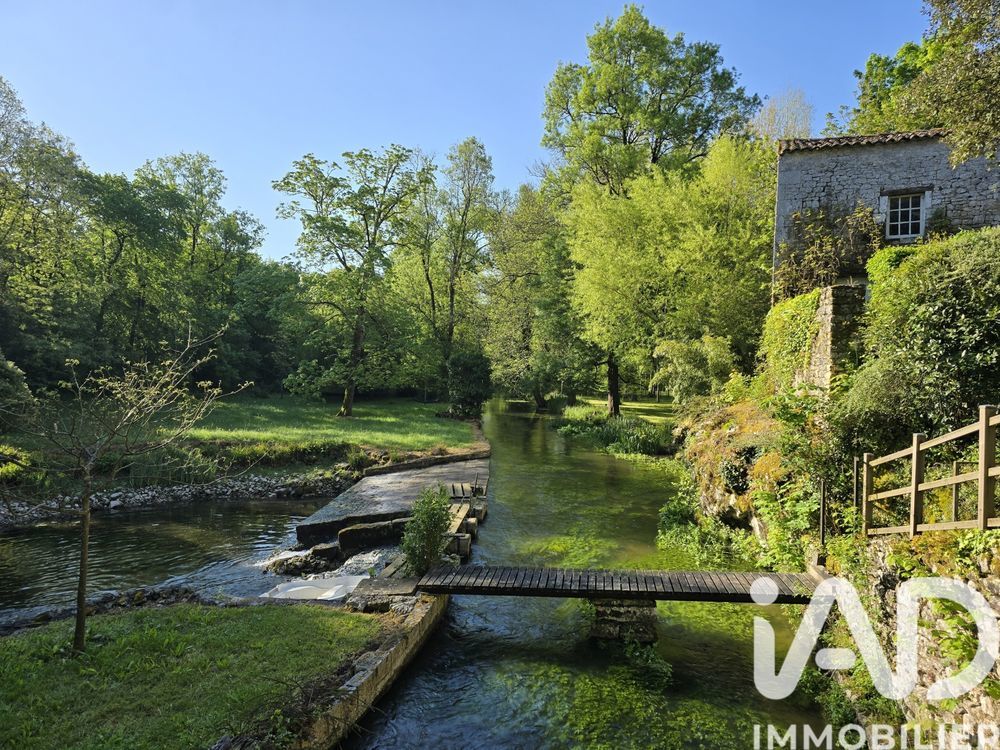 � vendre  Maison Gensac-la-Pallue (16130)