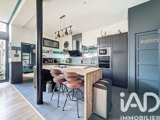  Maison � vendre 10 pi�ces 247 m�