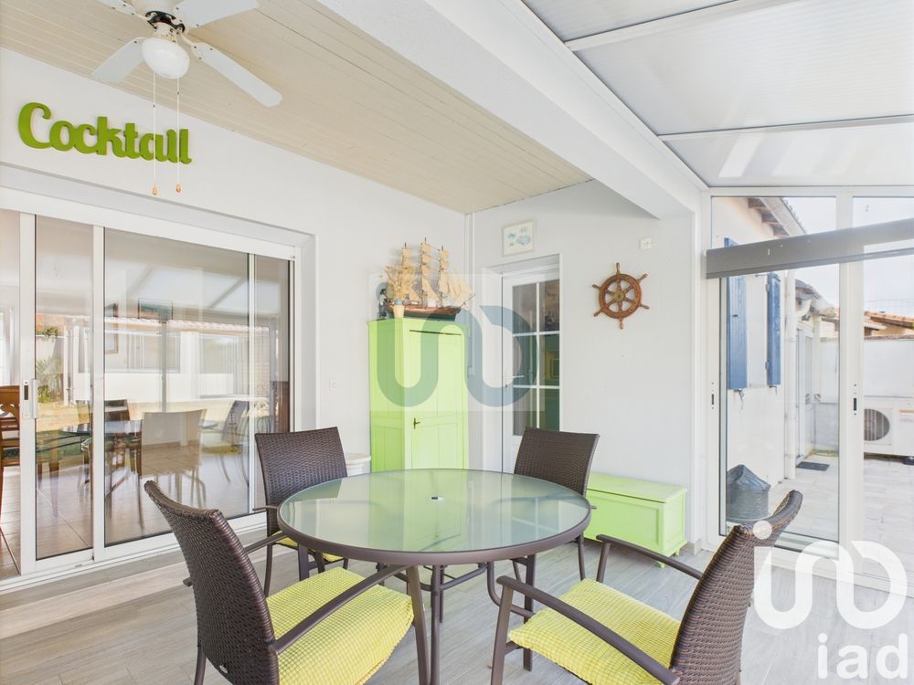 � vendre  Maison Sainte-Marie-de-R� (17740)