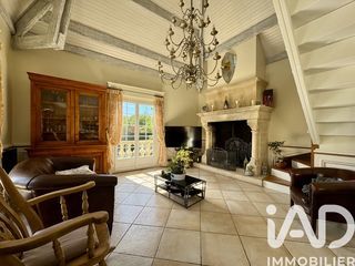  Maison � vendre 8 pi�ces 300 m�