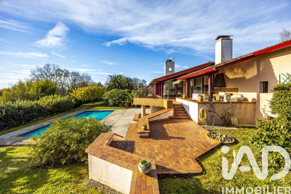 � vendre  Villa Peyrehorade (40300)