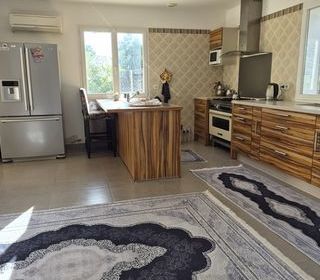  Maison � vendre 4 pi�ces 160 m�