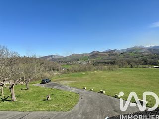  Maison � vendre 15 + pi�ces 830 m�