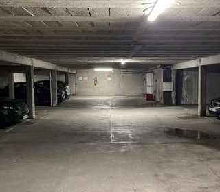  Parking / Garage � vendre 15 m�