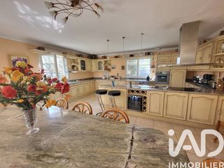  Maison � vendre 9 pi�ces 353 m�