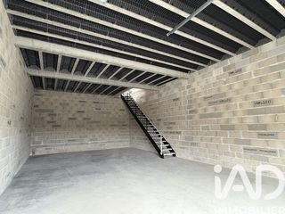  Immeuble � vendre 141 m�