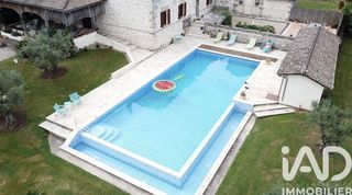  Maison � vendre 7 pi�ces 289 m�