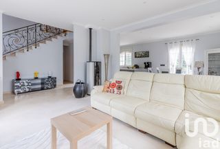  Maison � vendre 10 pi�ces 220 m�