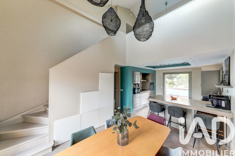 � vendre  Maison Saint-Romain-au-Mont-d'Or (69270)